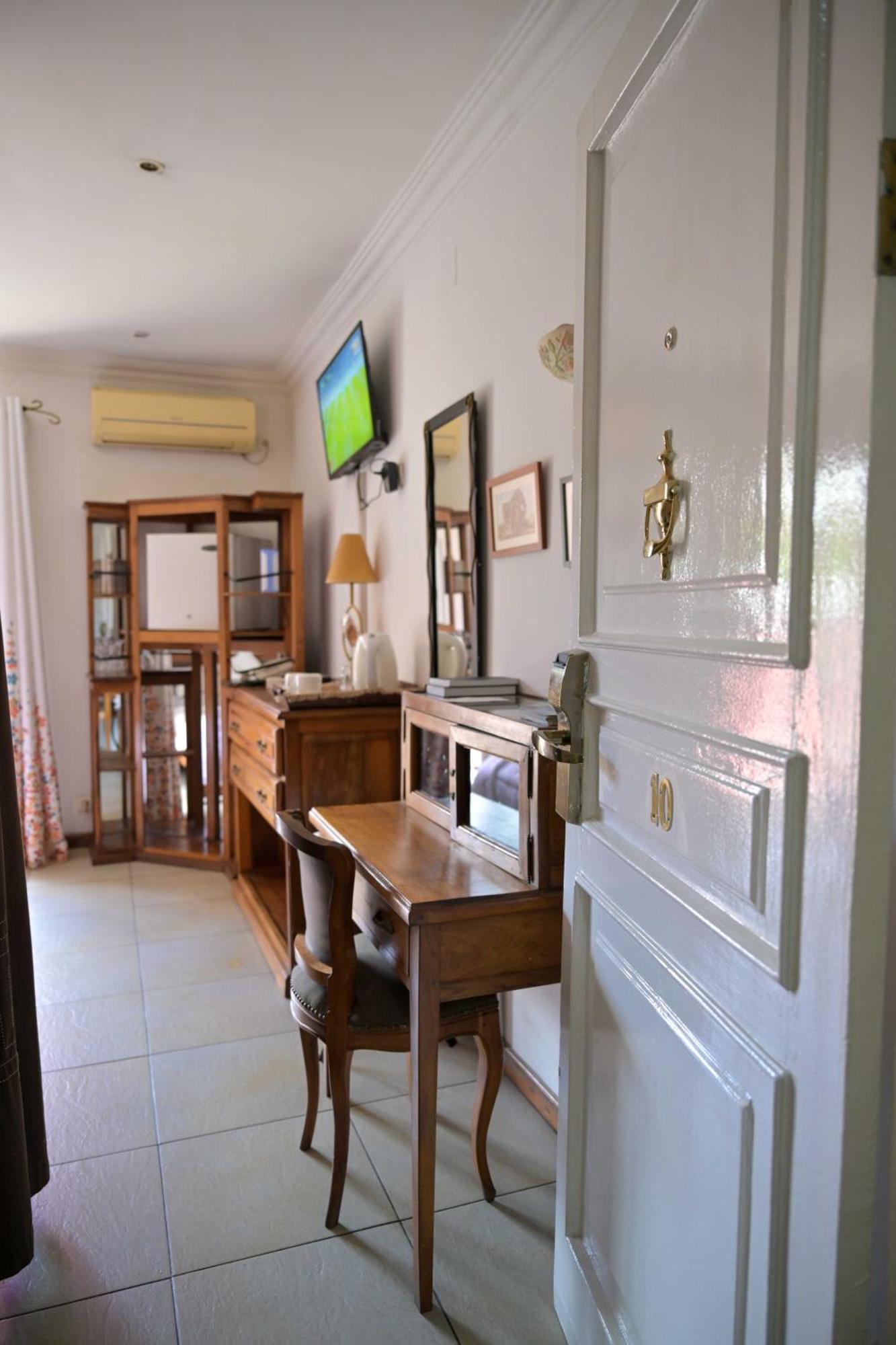 Hotel Brajas Antananarivo Ngoại thất bức ảnh