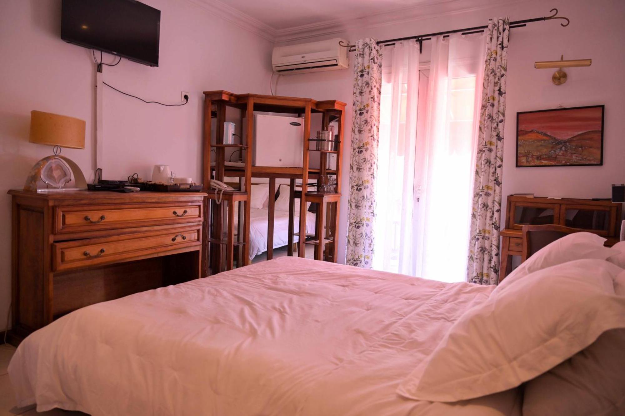 Hotel Brajas Antananarivo Phòng bức ảnh