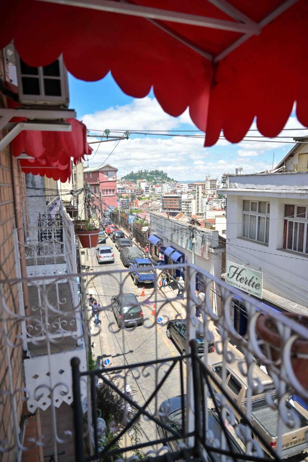 Hotel Brajas Antananarivo Ngoại thất bức ảnh